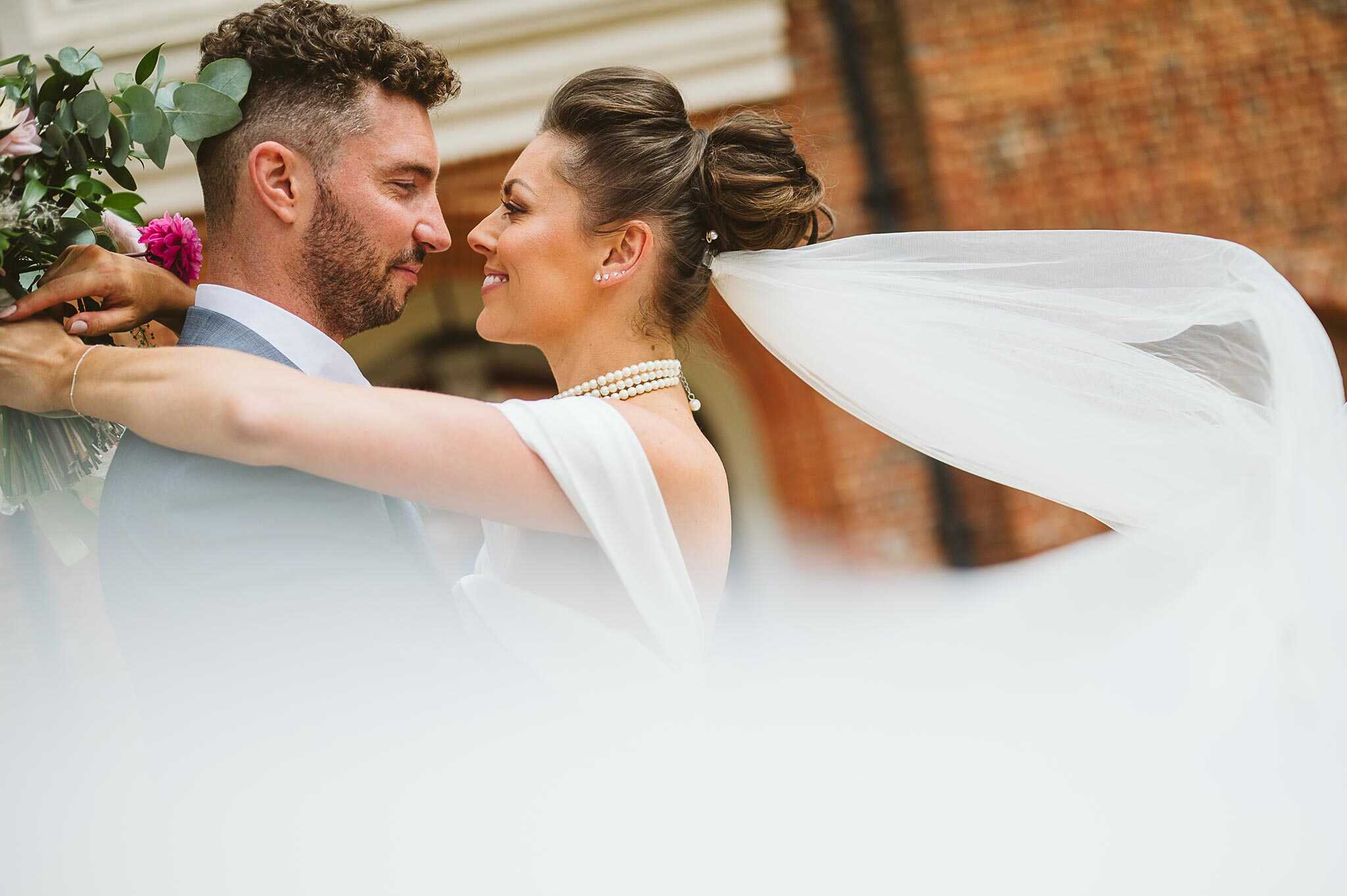 Relaxed and Natural Wedding Photography