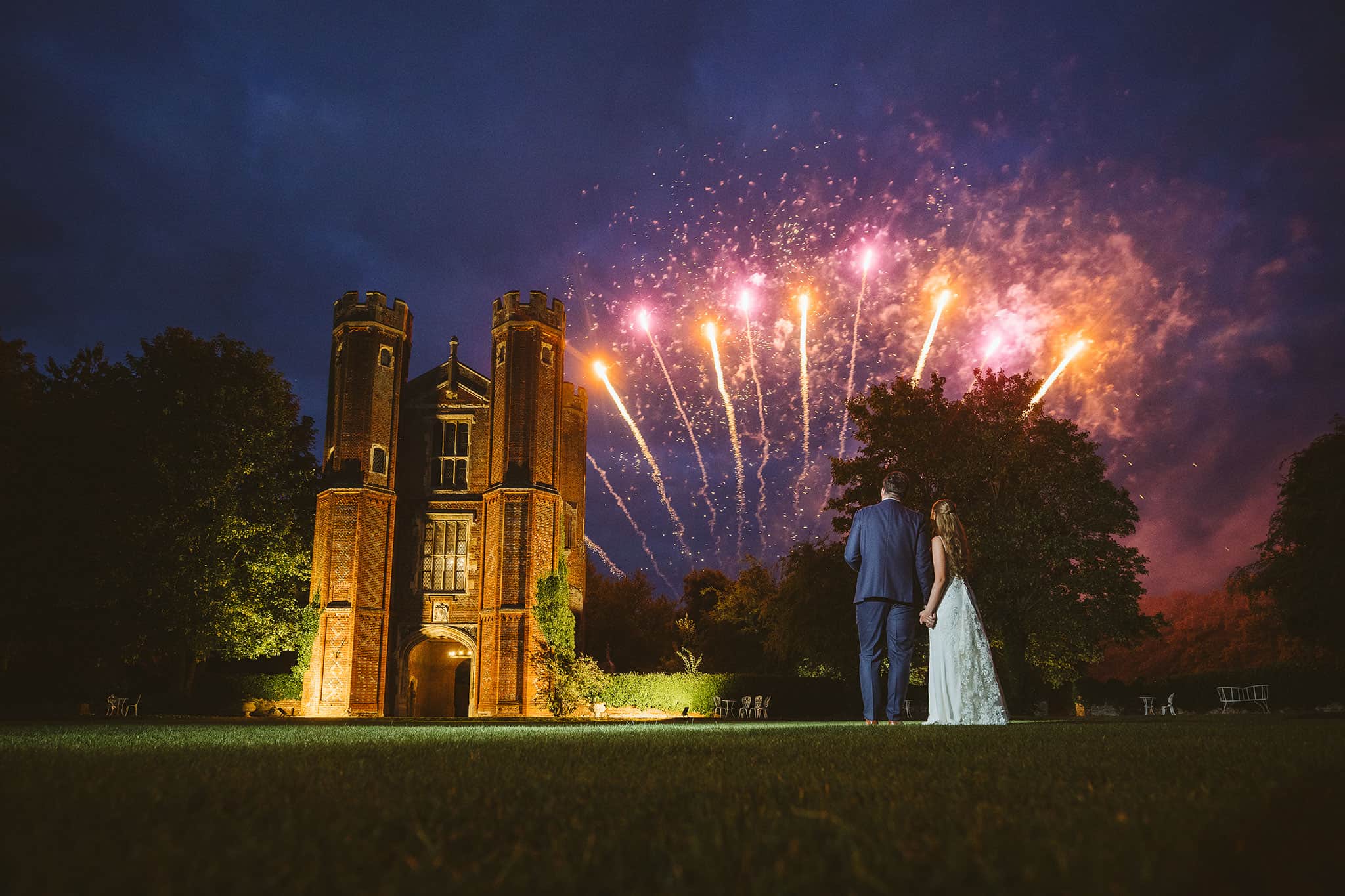 Dramatic & Timeless Wedding Photography