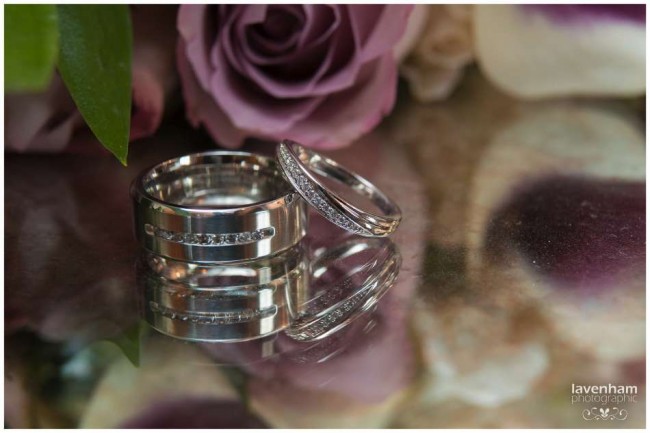 Macro photography of the wedding rings